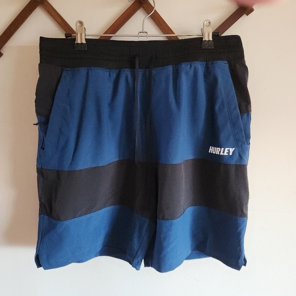 Hurley Phantom Swim Blue and Black Shorts Trunks Stretchy Sma